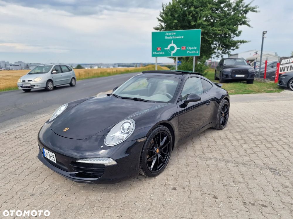 Porsche 911 Carrera Black Edition PDK - 3