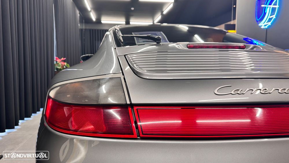 Porsche 911 (996) Carrera 4S - 7