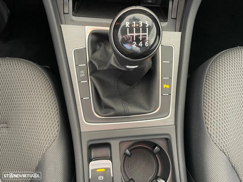 VW Golf 1.2 TSi BlueMotion Comfortline - 18
