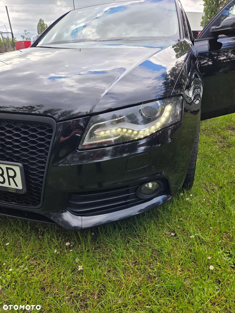 Audi A4 Limousine - 25