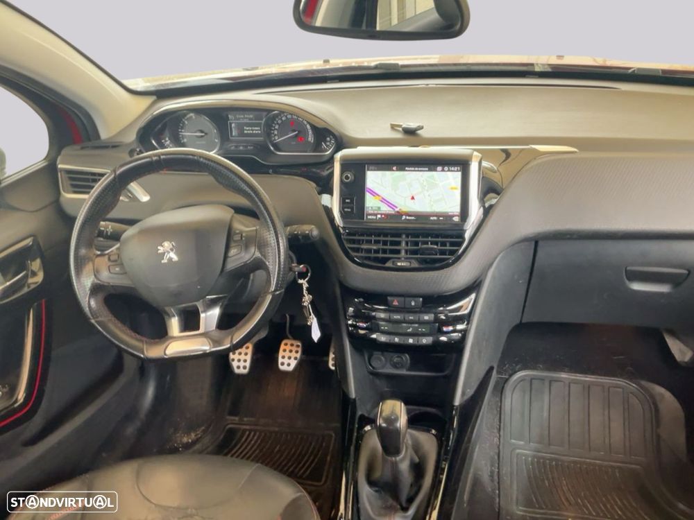Peugeot 2008 1.2 PureTech GT Line - 2