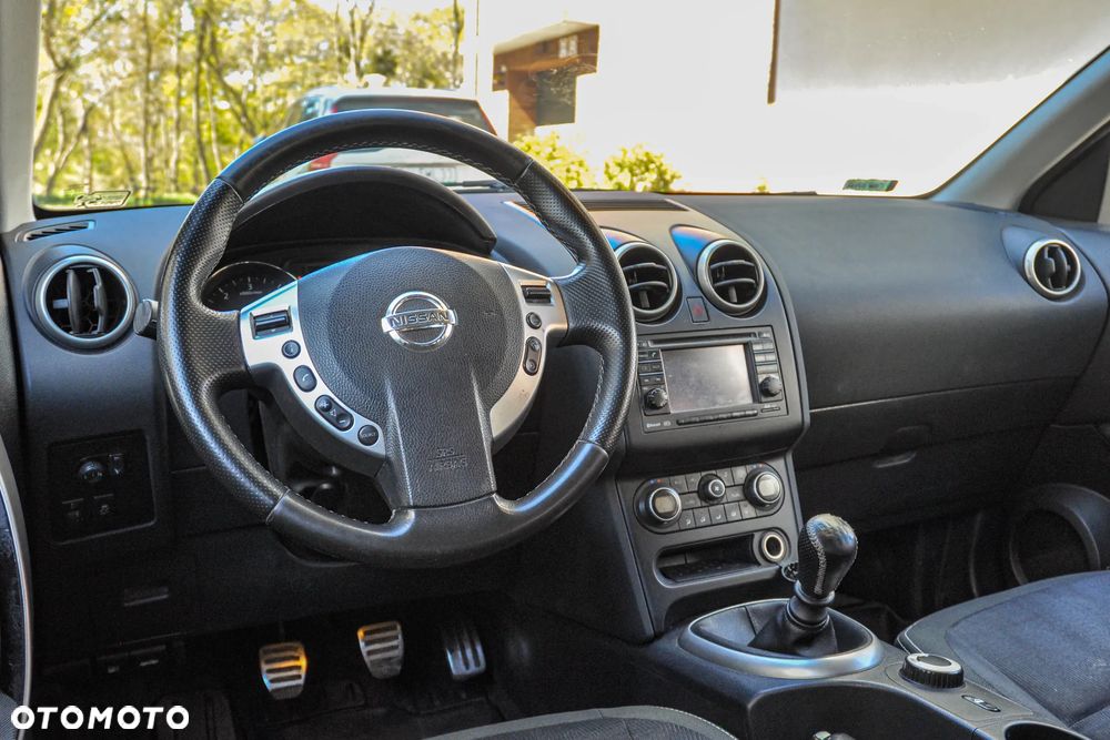 Nissan Qashqai+2 - 9