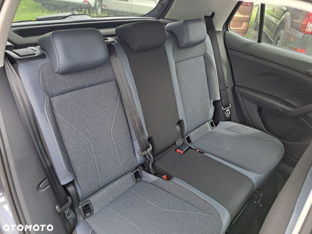 Volkswagen T-Cross - 14