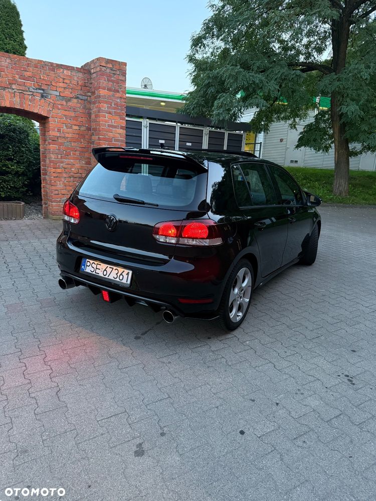 Volkswagen Golf 2.0 GTI - 26
