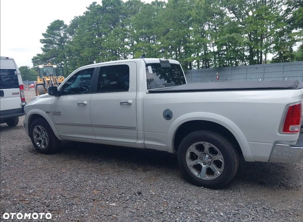 Dodge Ram 1500 Laramie 2017 photo 4