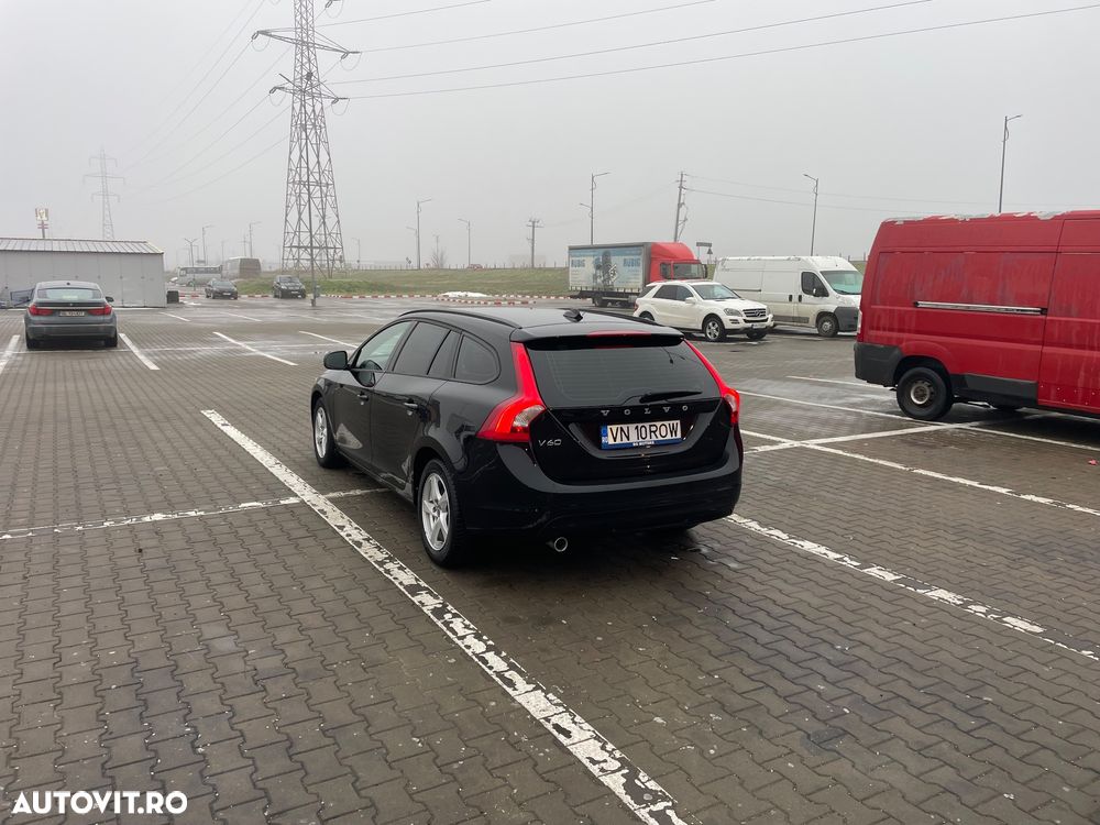 Volvo V60 D2 Kinetic - 5