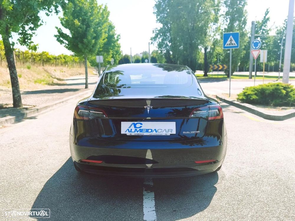 Tesla Model 3 Long Range AWD Dual Motor Performance - 16