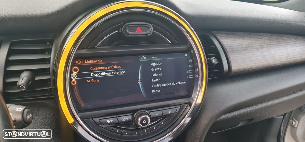 MINI 3 Portas Cooper D - 22