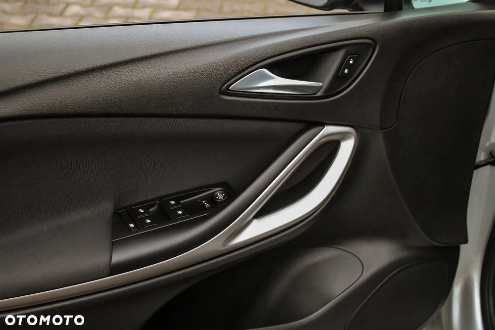 Opel Astra 1.2 Turbo Elegance - 32