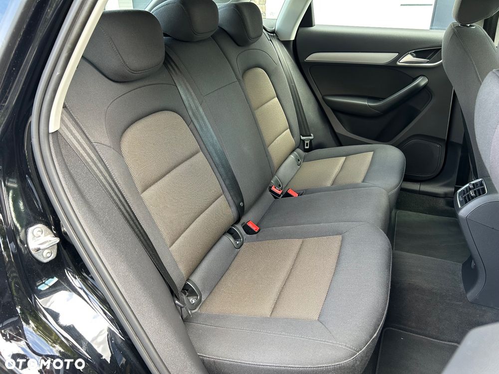 Audi Q3 2.0 TDI Quattro Edycja Specjalna S tronic - 28