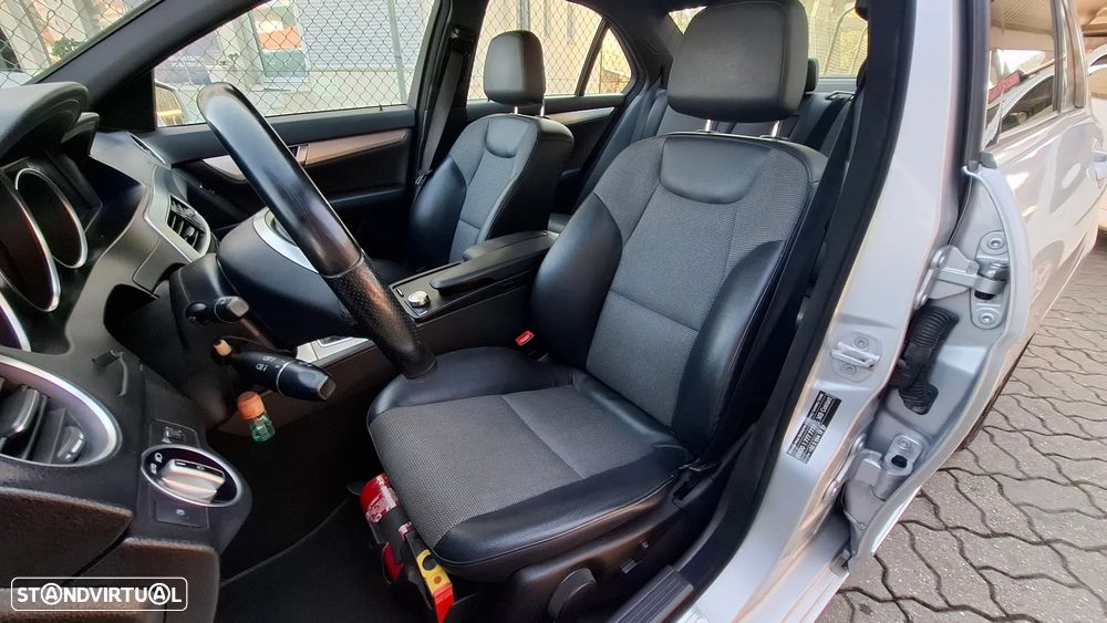 Mercedes-Benz C 200 CDI Avantgarde Edition - 22