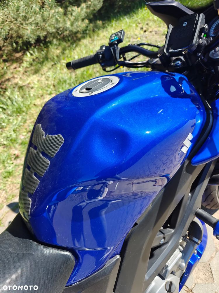 Suzuki SV - 14