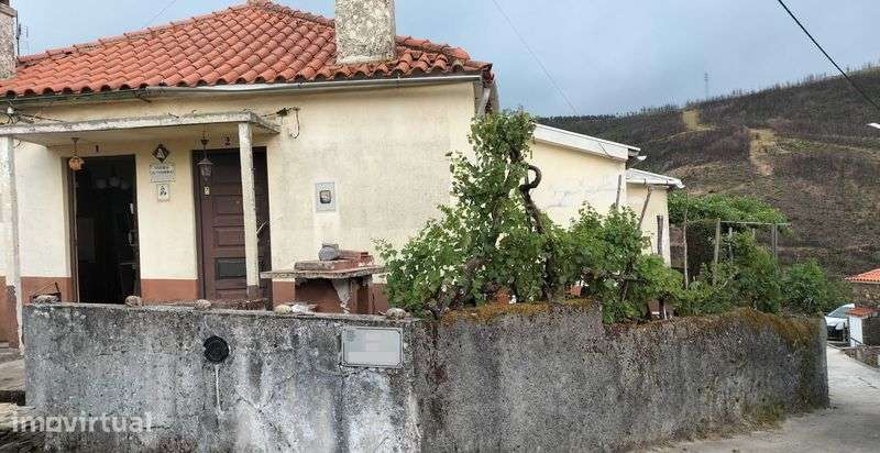 DUAS Moradias - Aldeia das Dez - Grande imagem: 4/12