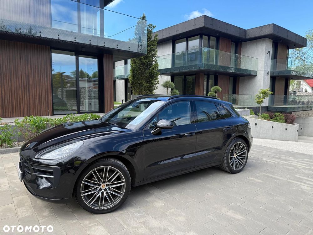 Porsche Macan Standard - 1