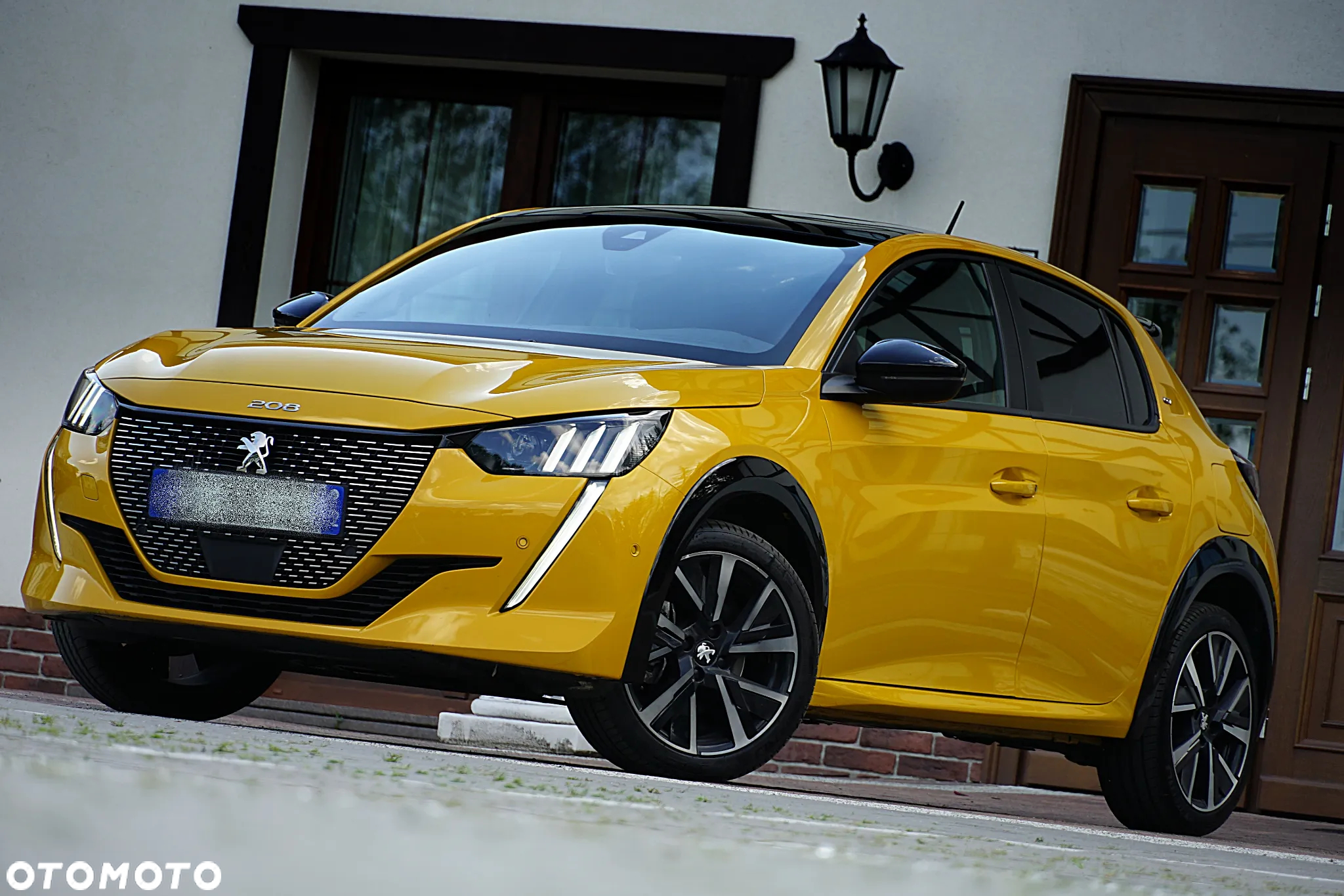 Peugeot 208 PureTech 100 EAT8 GT Pack - 6