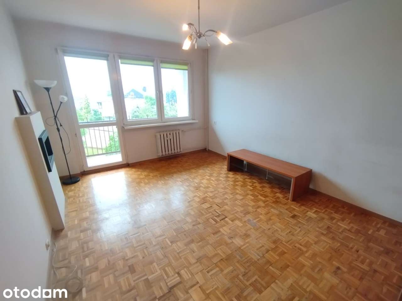 Mieszkanie o pow. 52m2, duży balkon, Ip., do remontu, os. Majków