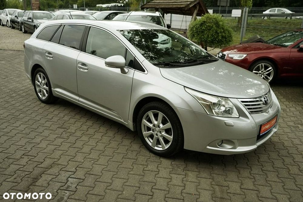 Toyota Avensis - 3