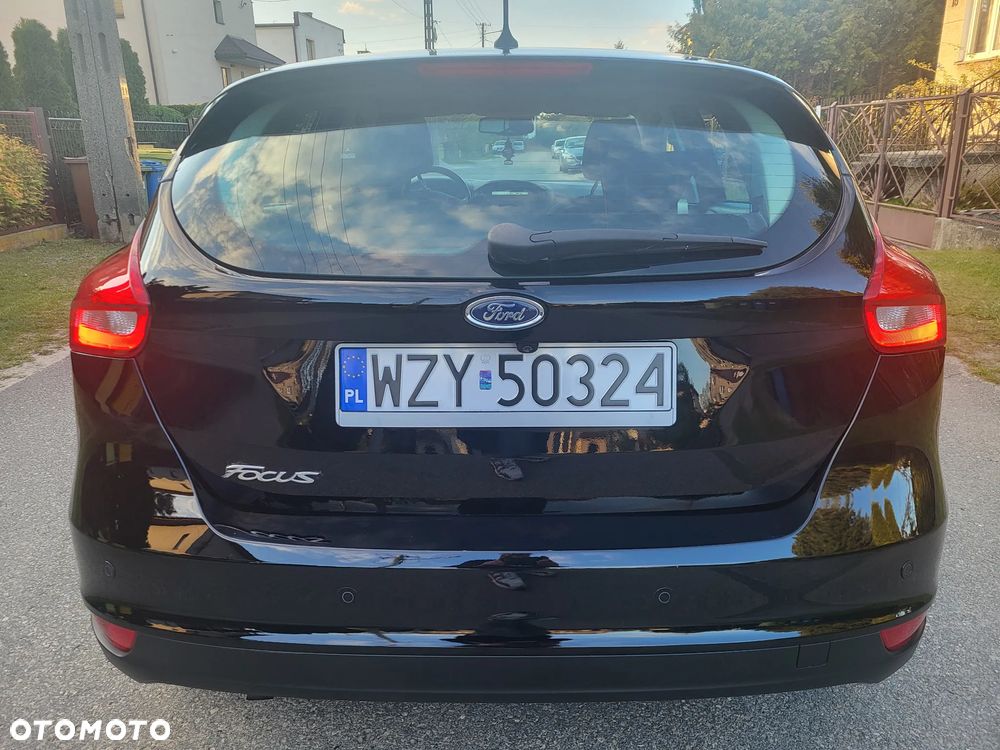 Ford Focus 1.0 EcoBoost Titanium - 4