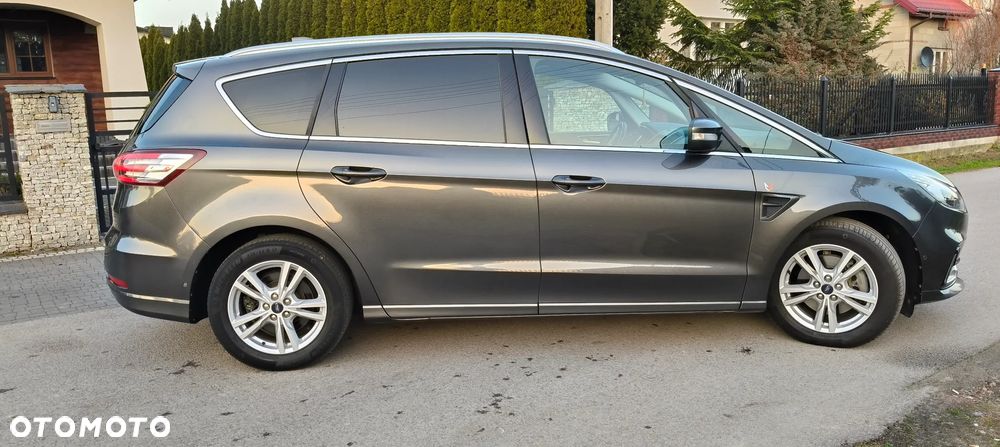 Ford S-Max 2.0 EcoBlue Titanium - 26
