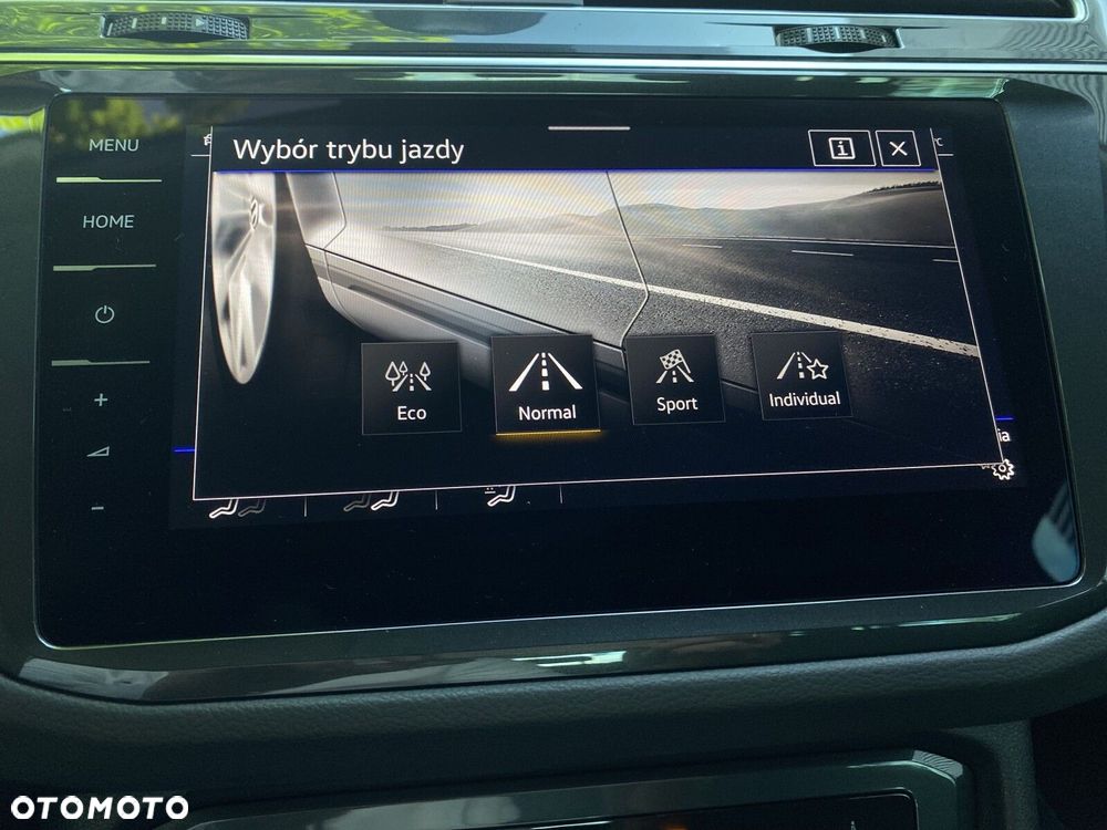 Volkswagen Tiguan 2.0 TSI 4Mot Elegance DSG - 23