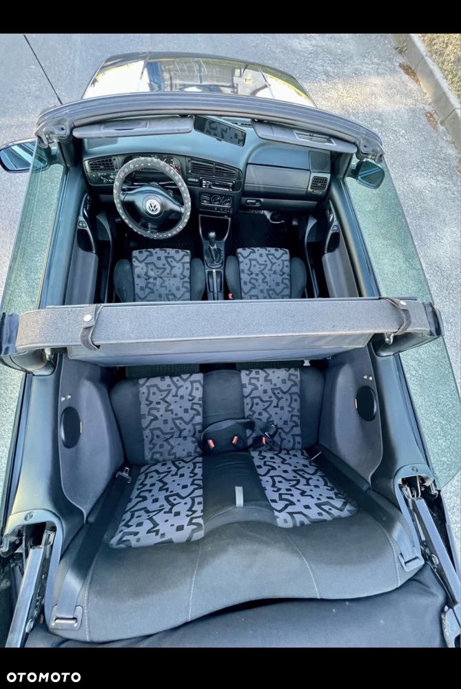 Volkswagen Golf Cabrio - 5