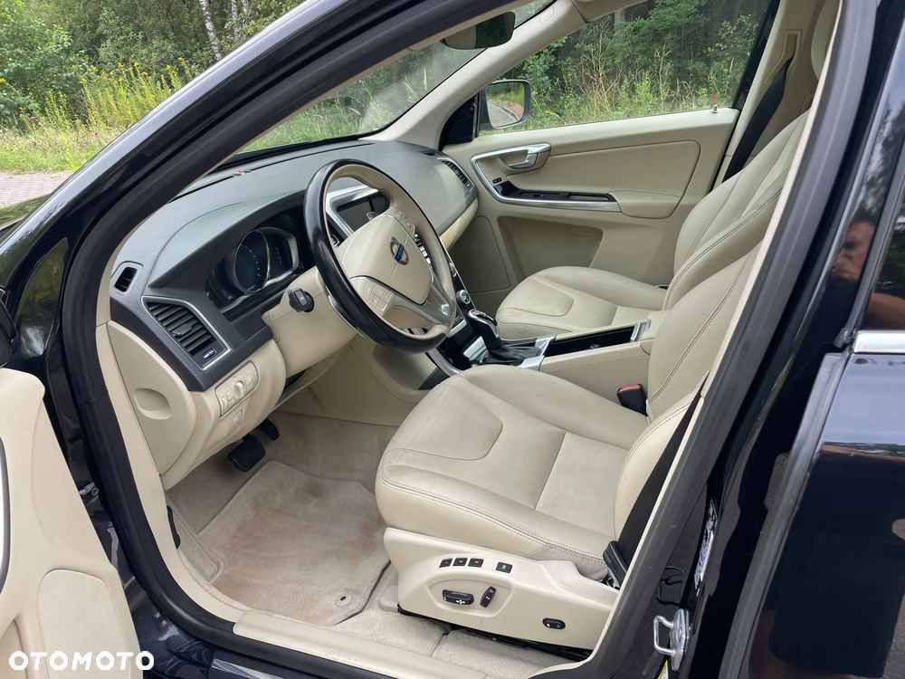 Volvo XC 60 - 11