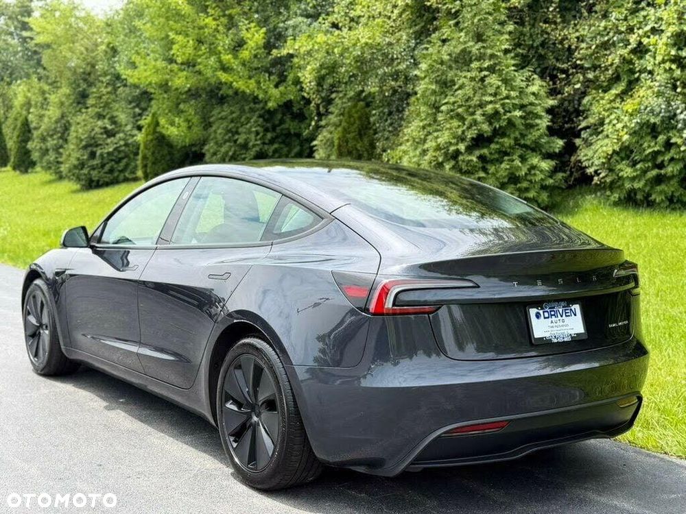 Tesla Model 3 Langstreckenbatterie Allradantrieb Dual Motor - 4