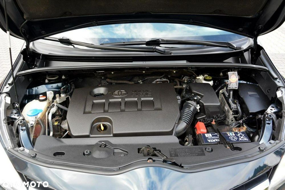 Toyota Verso 1.8 5-Sitzer Executive - 35