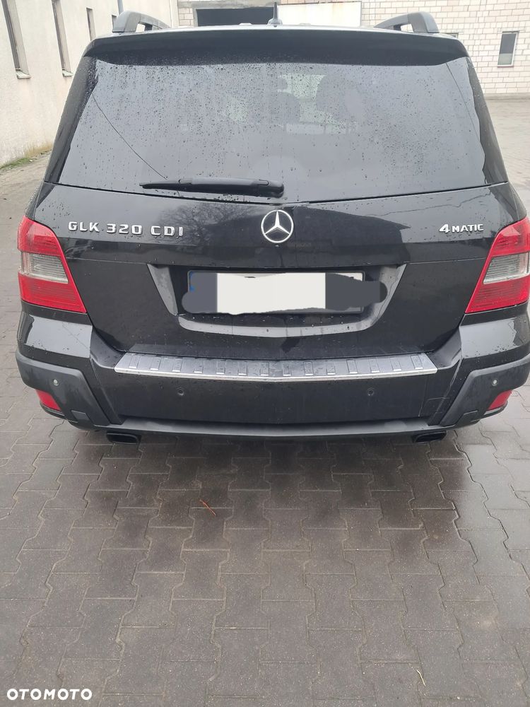 Mercedes-Benz GLK 320 CDI DPF 4Matic 7G-TRONIC - 2
