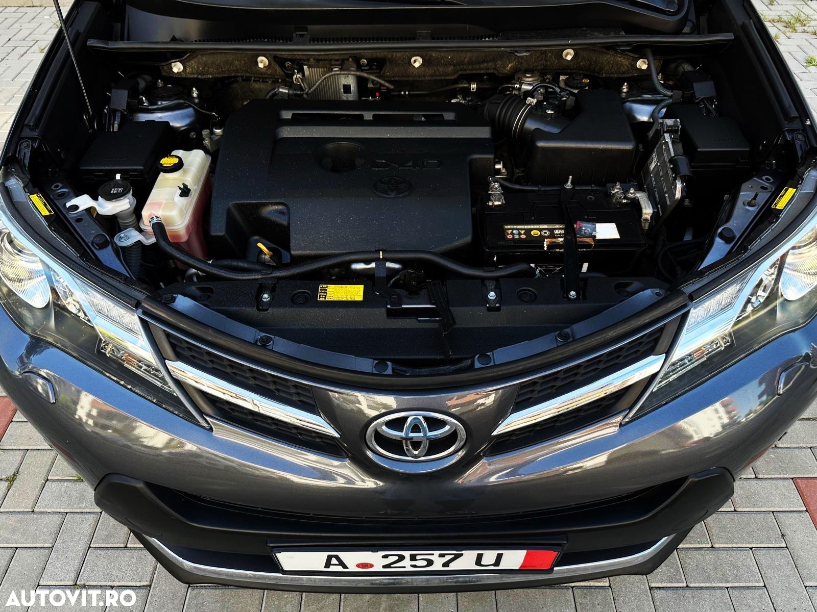 Toyota RAV4 2.0 D-4D 4WD Executive - 40