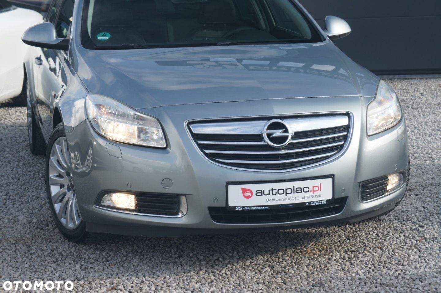 Opel Insignia - 8