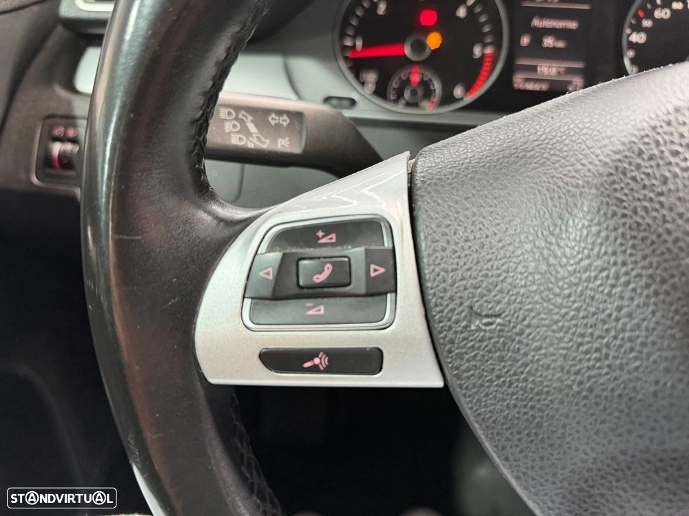 VW Passat Variant 1.6 TDI Confortline - 19