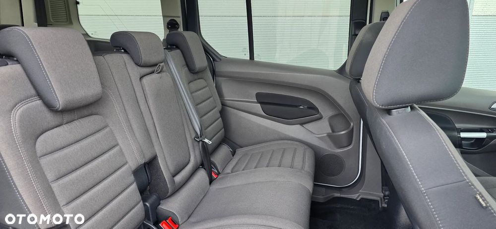 Ford Tourneo Connect 1.5 TDCi Start-Stop Titanium - 11