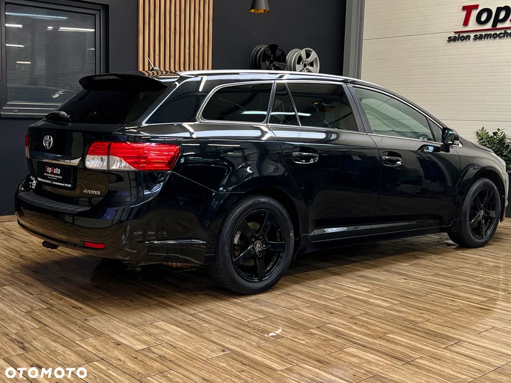 Toyota Avensis 1.8 Premium - 7