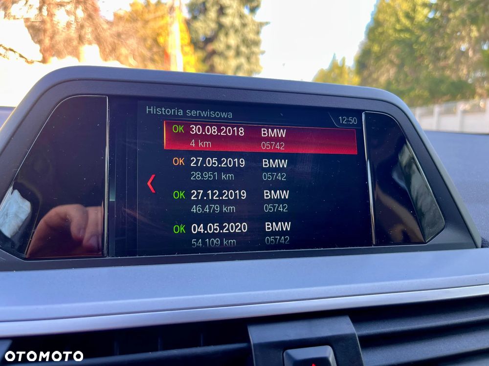 BMW X3 sDrive18d - 27