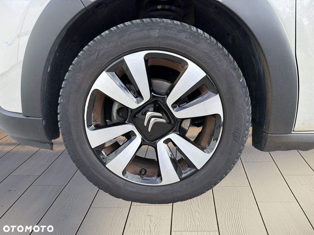 Citroën C3 1.2 PureTech Shine EAT6 - 20