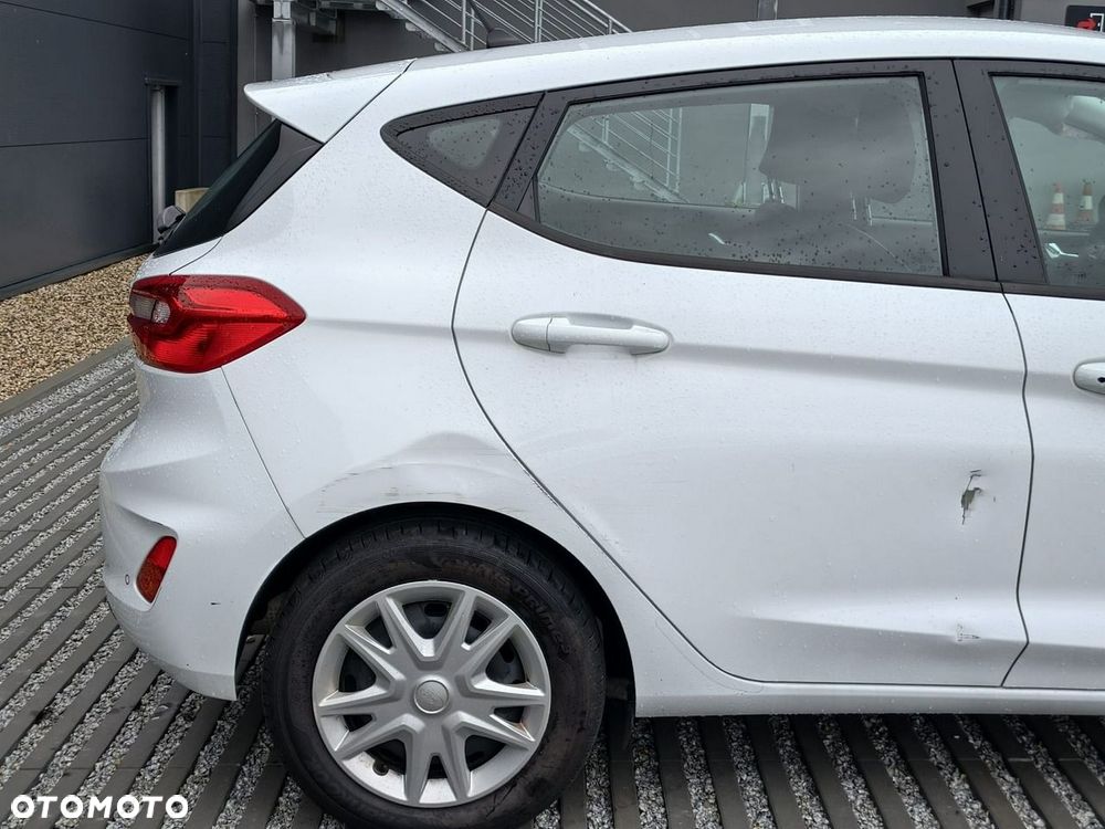 Ford Fiesta - 21