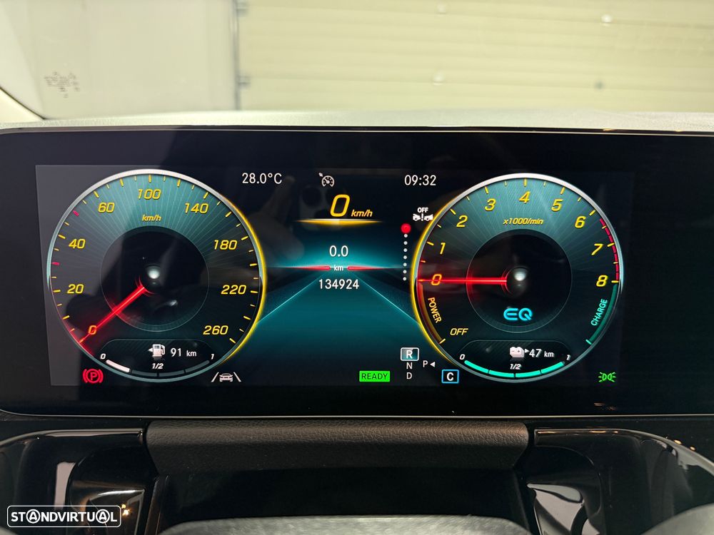 Mercedes-Benz GLA 250 e 8G-DCT AMG Line - 29