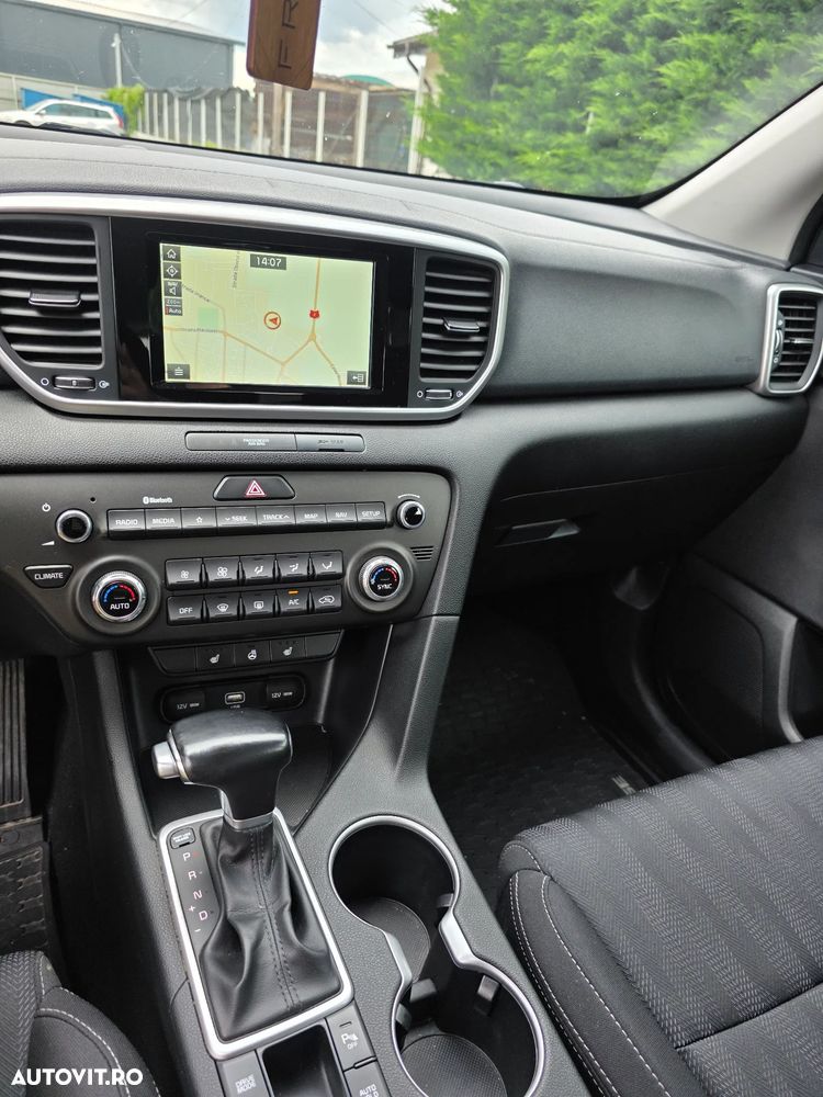 Kia Sportage 1.6 DSL MHEV 7DCT HP 4x2 Style - 7