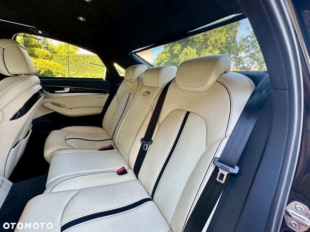 Audi A8 4.2 TDI clean diesel Quattro - 15