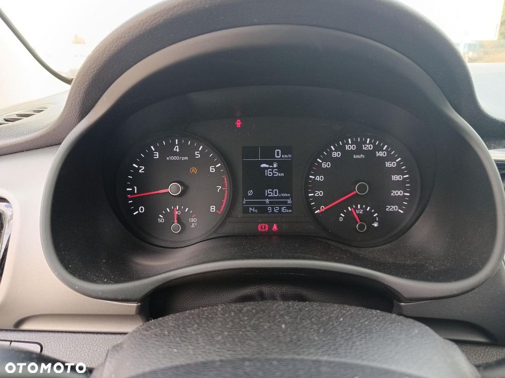 Kia Stonic 1.4 L - 17