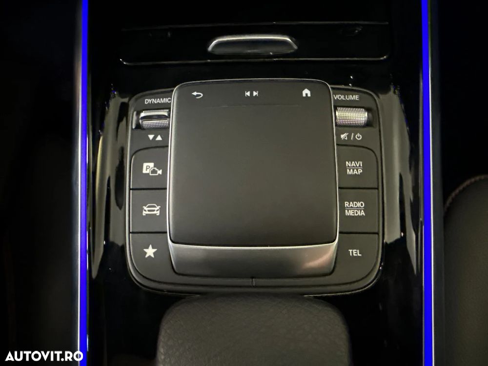 Mercedes-Benz GLA 220 d Aut. - 18