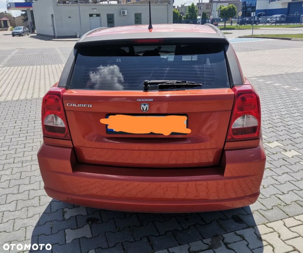 Dodge Caliber - 2