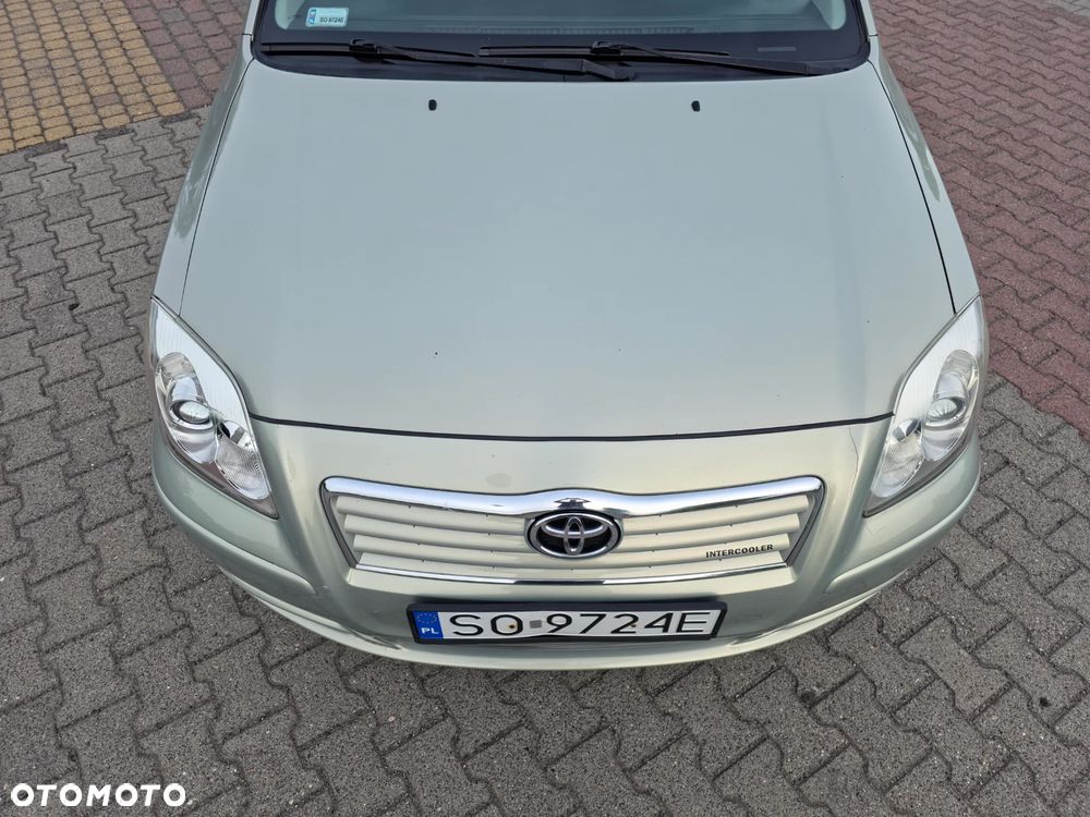 Toyota Avensis 2.0 D-4D Sol - 33