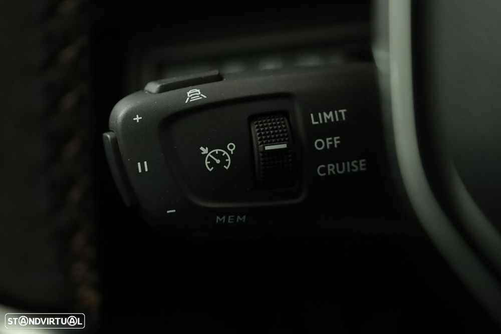Peugeot 3008 1.2 Hybrid GT e-DCS6 - 18