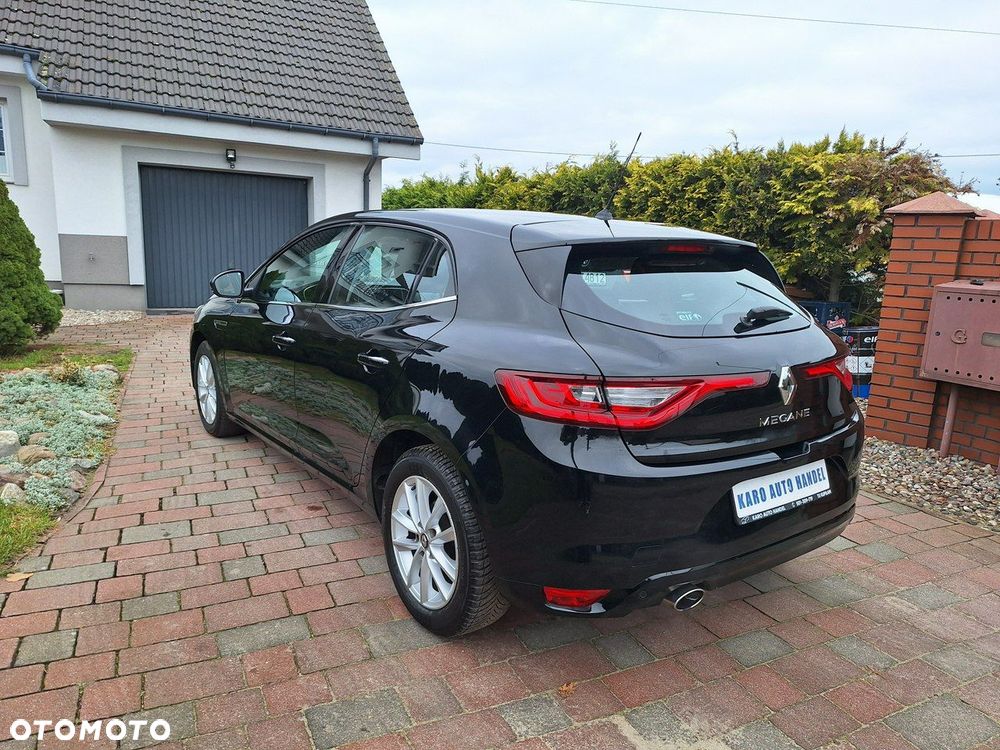 Renault Megane ENERGY TCe 100 PLAY - 7
