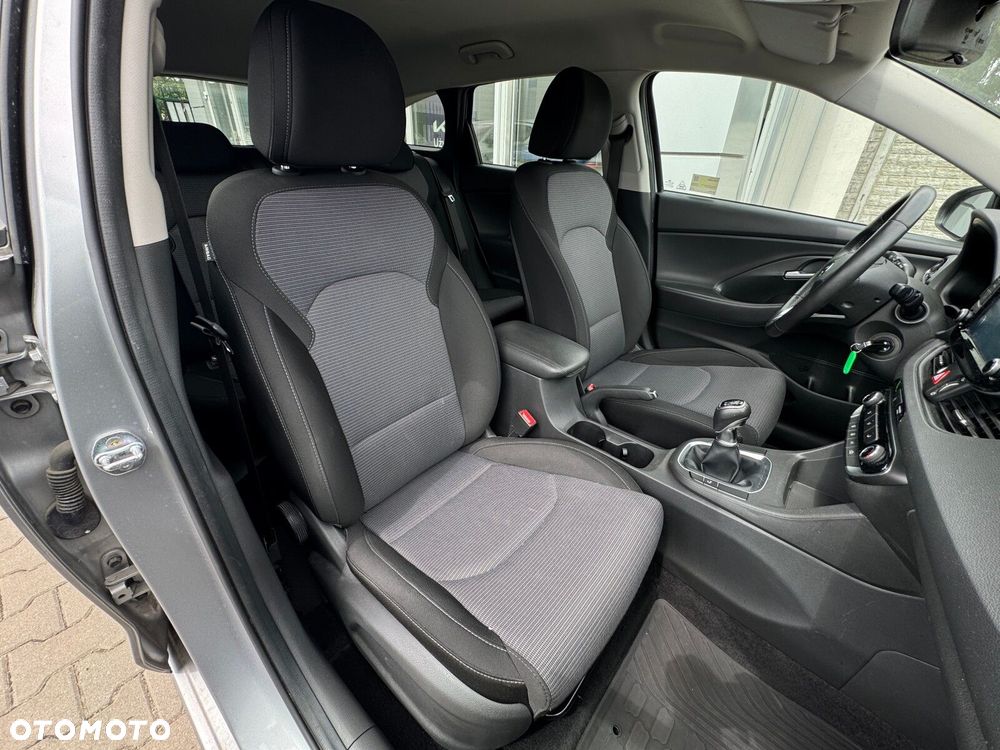 Hyundai i30 1.0 T-GDI Modern - 17