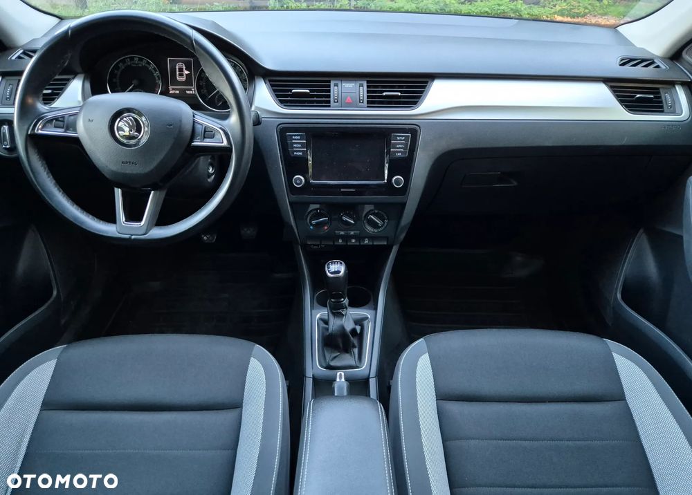 Skoda RAPID 1.4 TDI DPF Ambition - 9