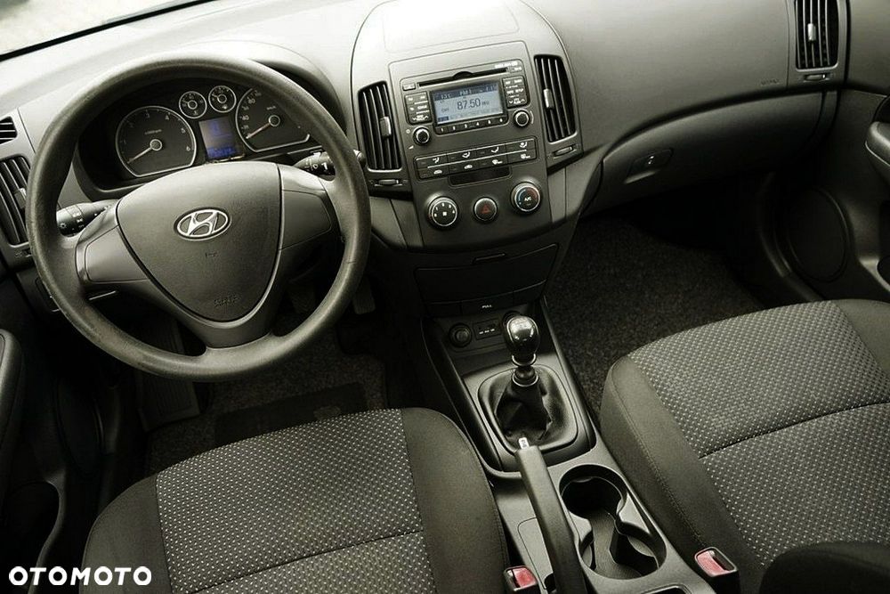 Hyundai i30 - 23