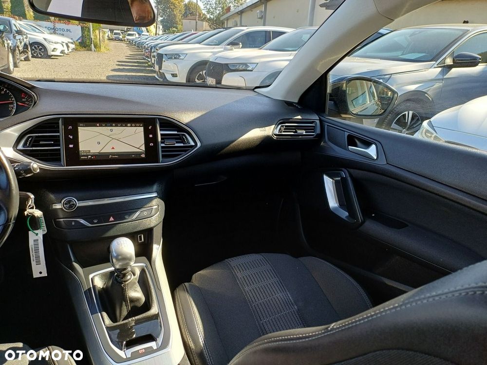Peugeot 308 2.0 HDi Allure - 22